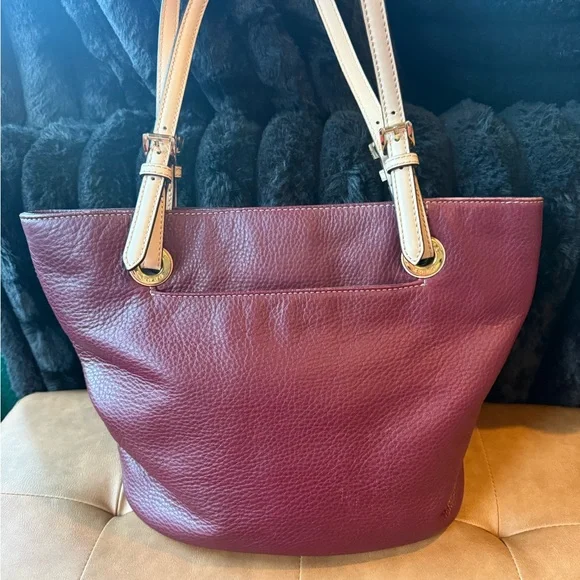 Michael Kors burgundy shoulder bag - Picture 2 of 12